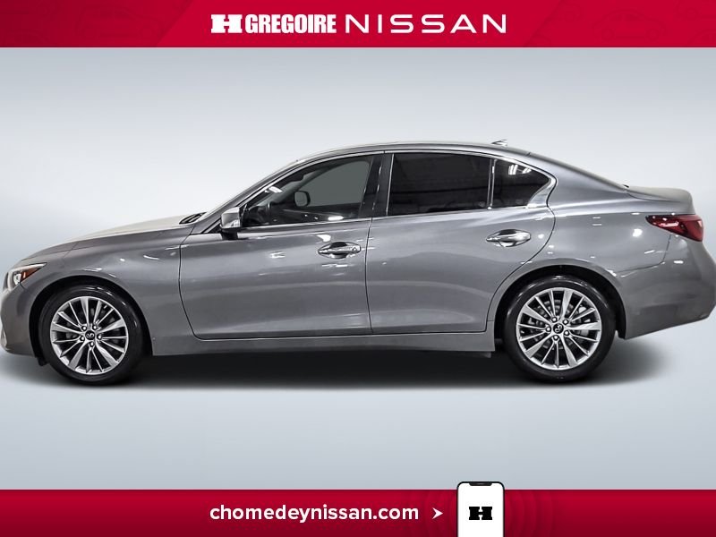 Infiniti Q50 LUXE * AWD * Cuir * Toit * Caméra * Mag 2024 Gris