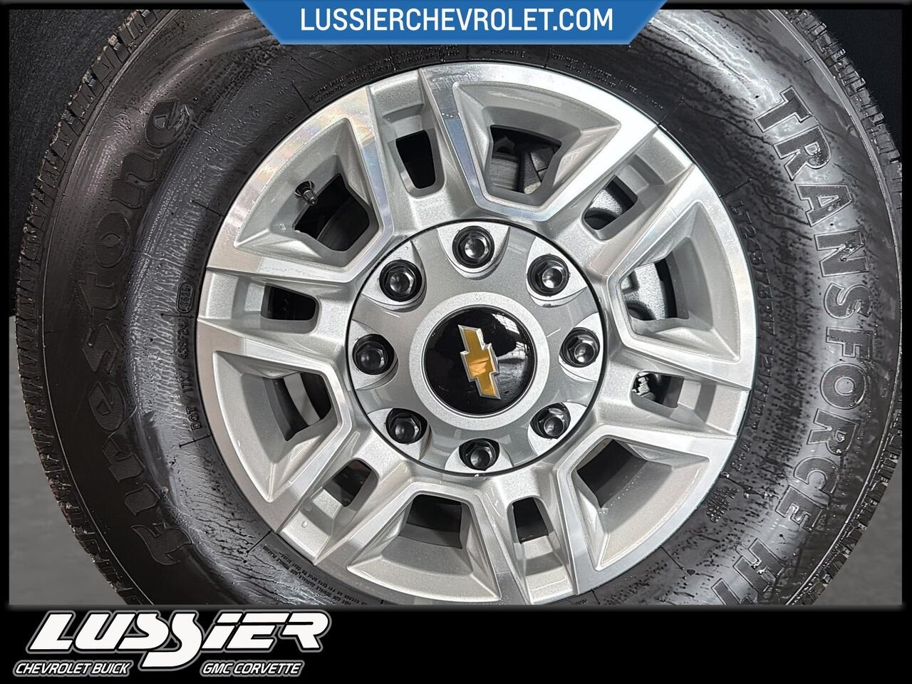 Chevrolet Silverado 2500HD WT cabine multiplace 4RM 159 po 2026 BLANC SOMMET Saint-Hyacinthe - photo #6