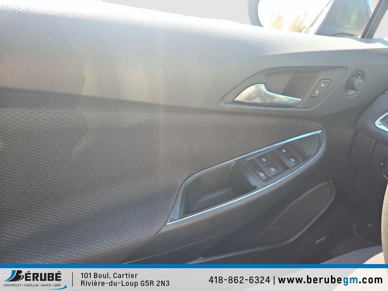 Chevrolet CRUZE Hatchback LT 2017 Gris Rivière-du-Loup - photo #5