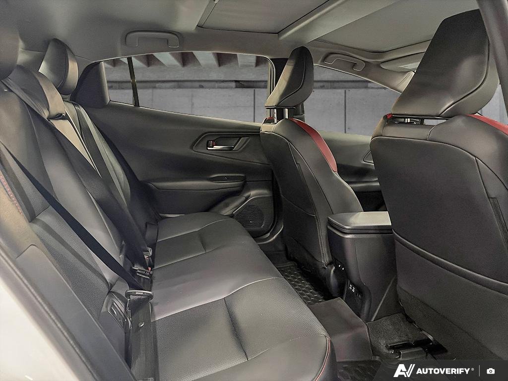 2025 Toyota Prius Plug-In Hybrid S2501807 | XSE Wind Chill Pearl Edmonton - photo #21