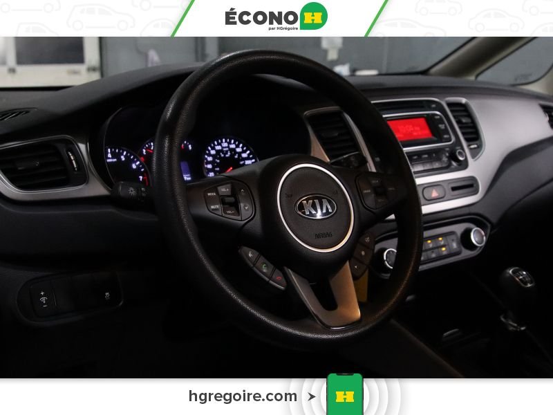 2015 Kia Rondo Grey Saint-Eustache - photo #7