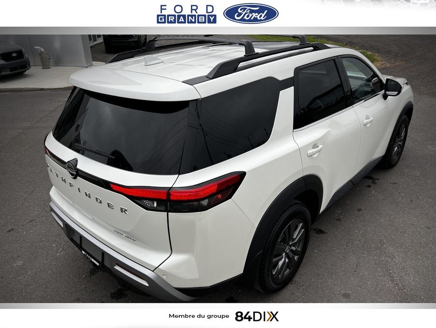 2024 Nissan Pathfinder White