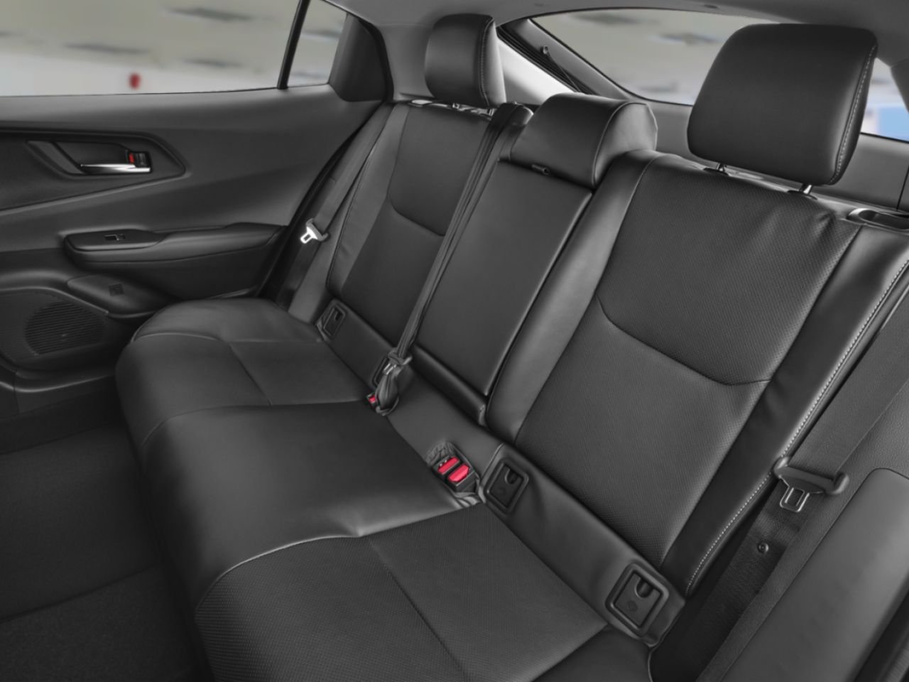 2027 Toyota PRIUS JTDADABU3V3038679 Grey Sherbrooke - photo #3