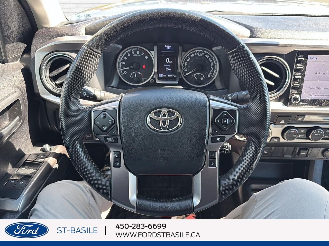 TOYOTA TACOMA 2023 Argent Saint-Basile-le-Grand - photo #17