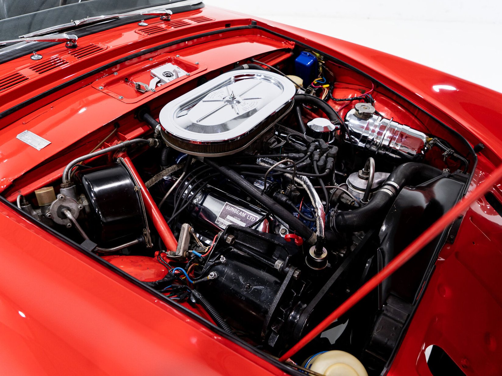 Sunbeam Tiger Unrestored with single repaint **PRIX EN USD** 1967 Rouge Montréal - photo #15