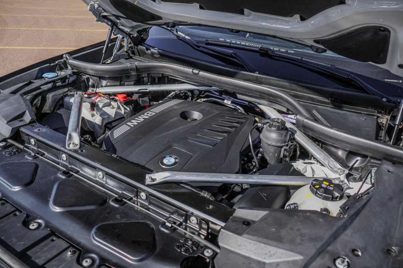 2024 BMW X5 xDrive40i Sports Activity Vehicle White Sherwood Park - photo #11