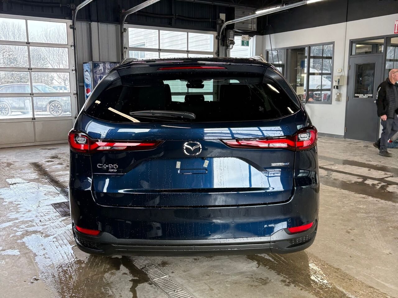 MAZDA CX-90 hybride rechargeable GS-L TI 2026 Bleu cristal foncé mica Châteauguay - photo #5