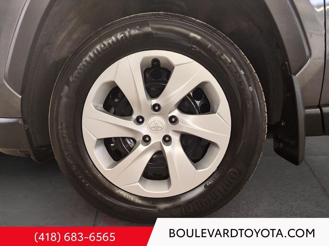 Toyota RAV4 531702-98 | LE 2025 Gris Québec - photo #6