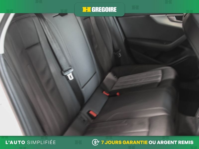 Audi A4 821431 | PROGRESSIVE AWD AUTO A/C CUIR TOIT NAV MAGS 2020 Blanc Laval - photo #29