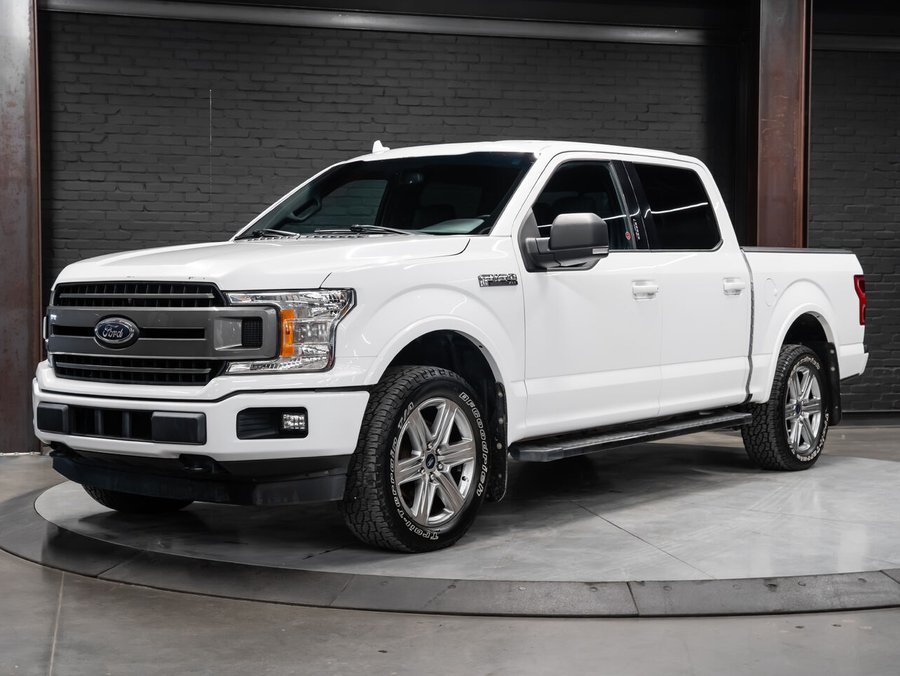 2018 Ford F-150 XLT | 5.0L V8 | Heated Seats | 4x4 White