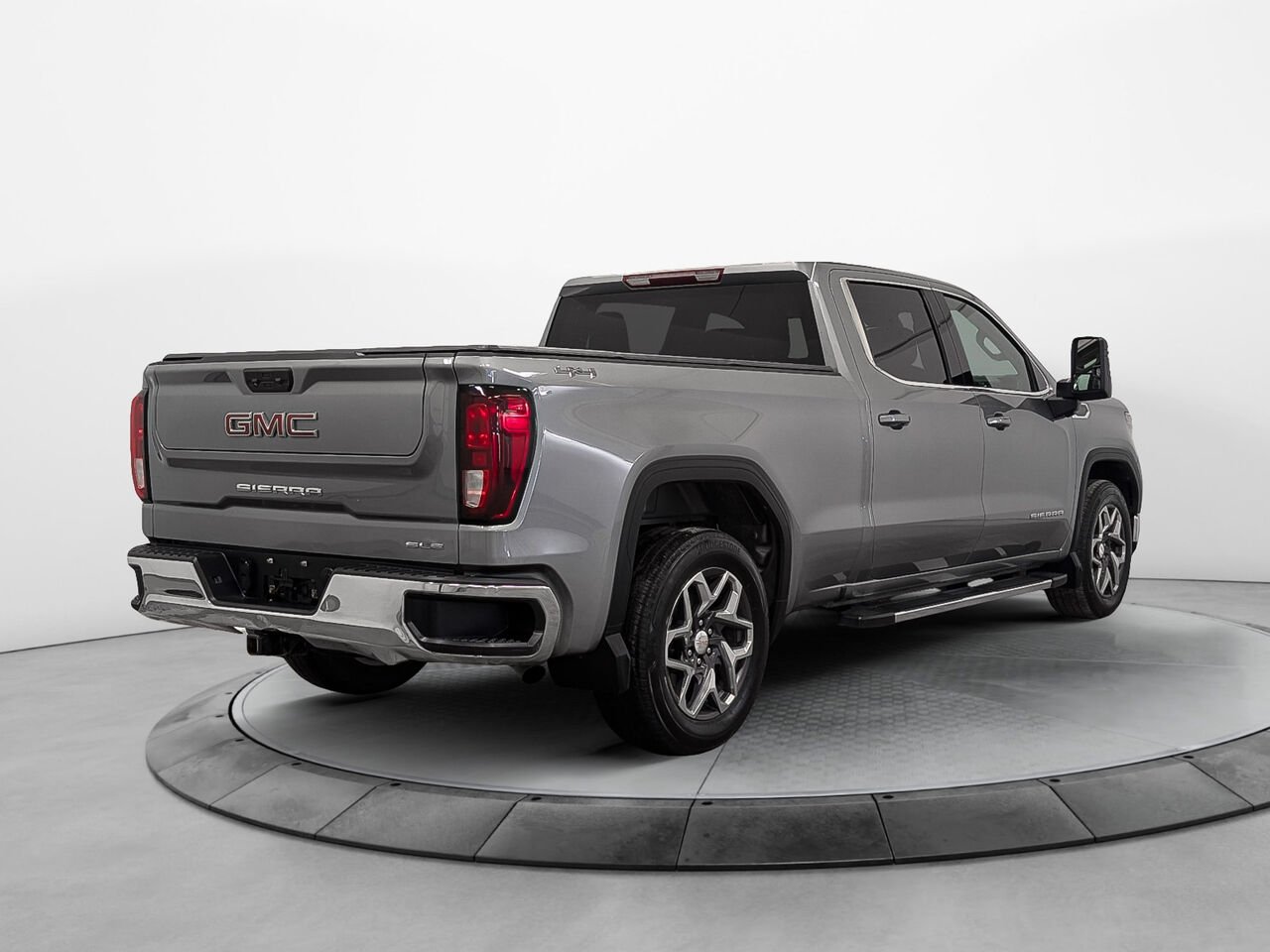 GMC Sierra 1500 4WD Crew Cab Moteur 2.7L 6 places 2023 Autre Sherbrooke - photo #2