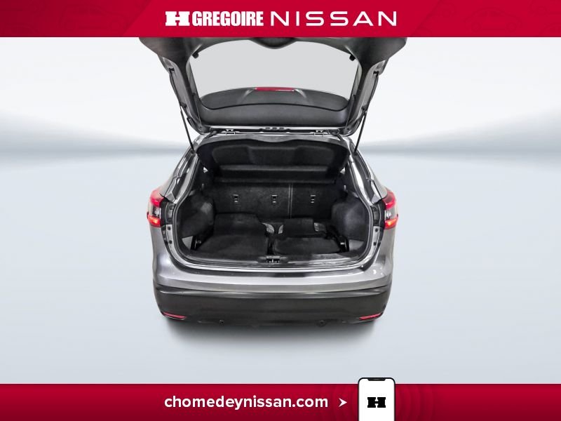 Nissan Qashqai 2021 Gris Laval - photo #24