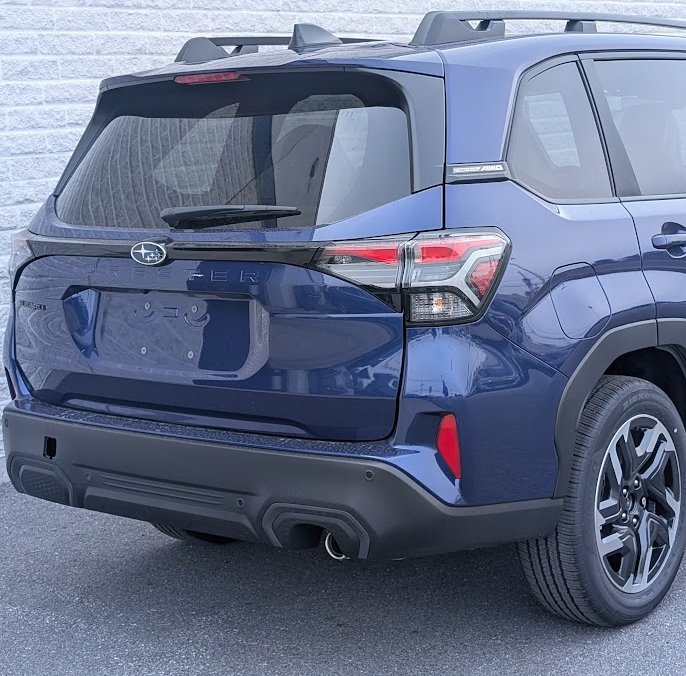 SUBARU Forester LIMITED 2026 Bleu saphir perlé