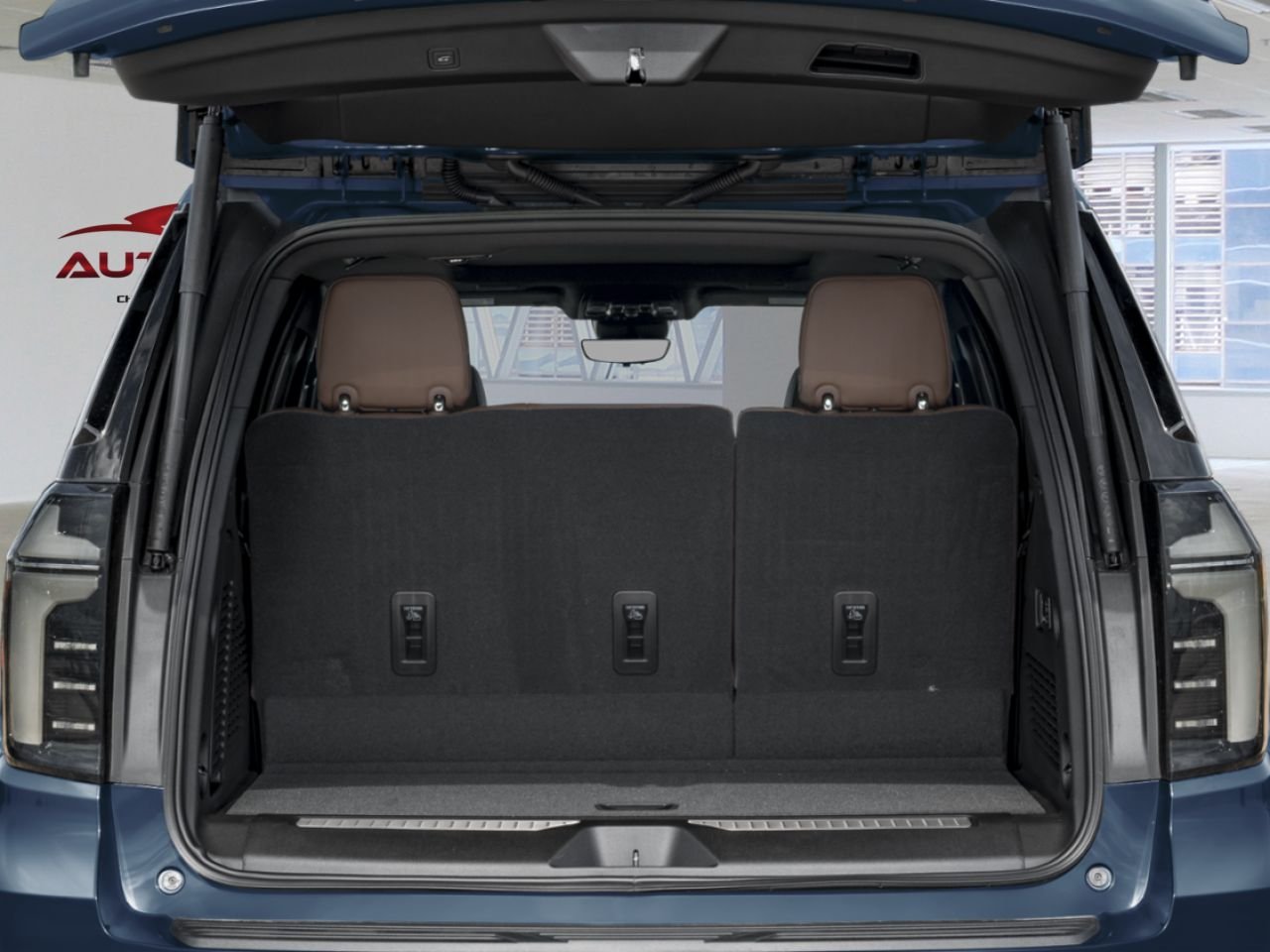 CHEVROLET Tahoe TAHOE 4WD HIGH COUNTRY (3LZ) 2026 Noir Mont-Laurier - photo #8