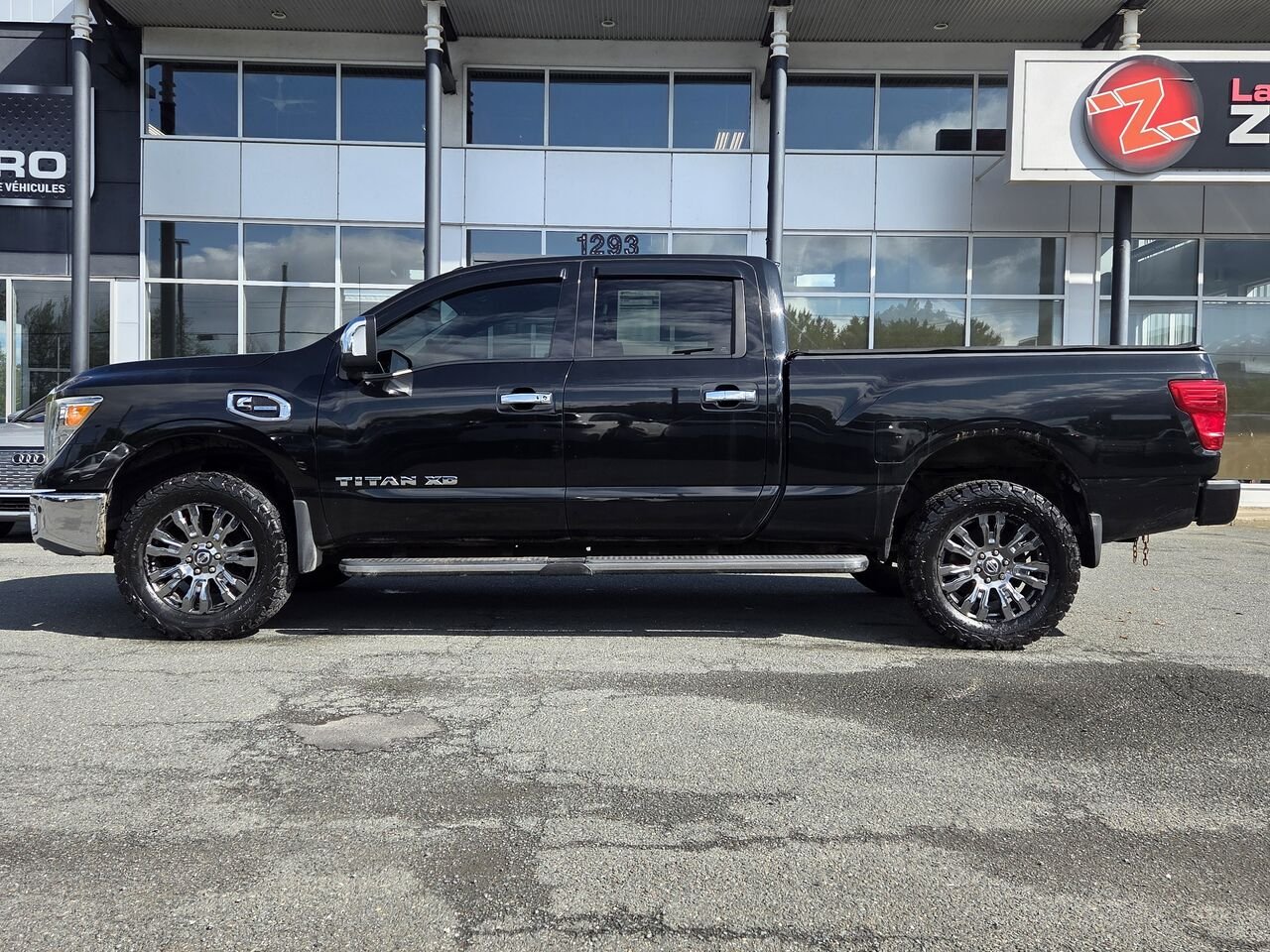 Nissan Titan XD Cummins 2016 Noir Granby - photo #2