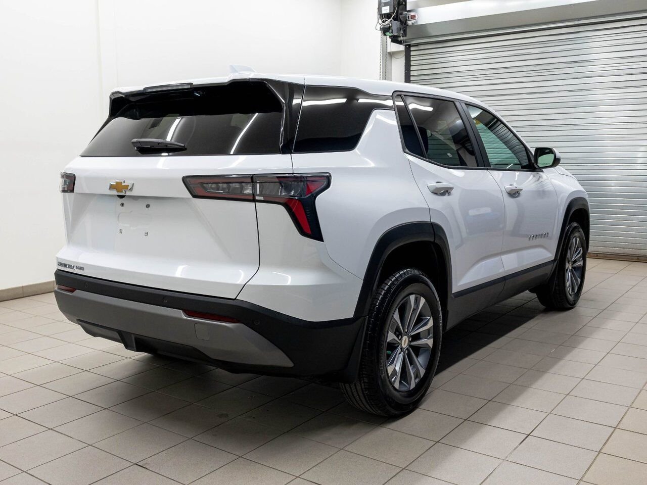 Chevrolet Equinox LT AWD *SIÈGES CHAUFF* CARPLAY GR COMMODITÉ 2026 Blanc Saint-Jérôme - photo #7