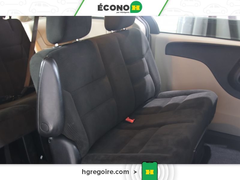 2016 Dodge GR Caravan White Laval - photo #20