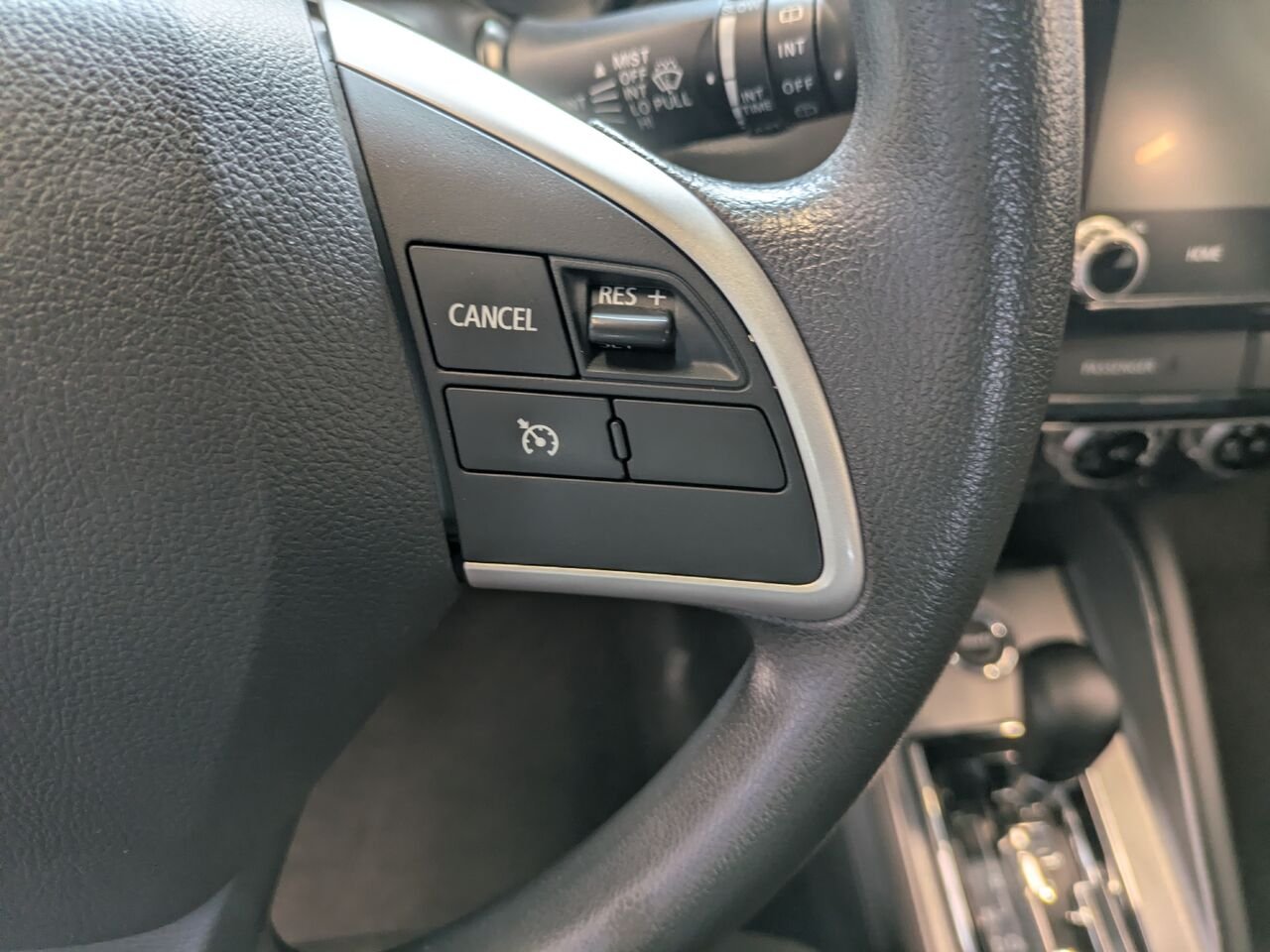 2021 Mitsubishi RVR White Gatineau - photo #7
