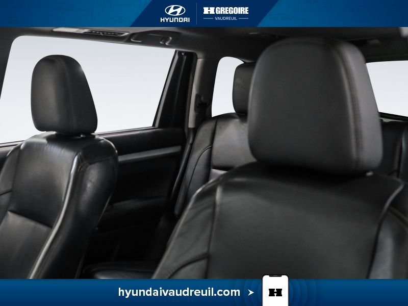 2016 Toyota Highlander Black Laval - photo #15