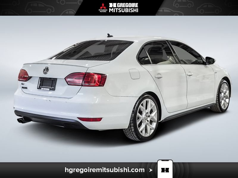 2014 Volkswagen Jetta White Laval - photo #8