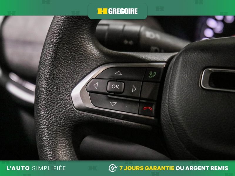 2023 Jeep Compass White Blainville - photo #18
