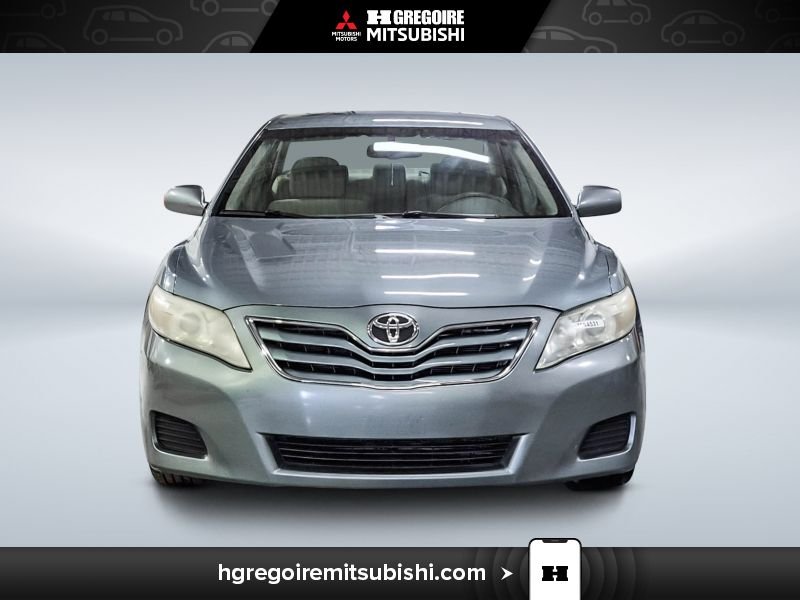 2010 Toyota Camry Green Blainville - photo #1