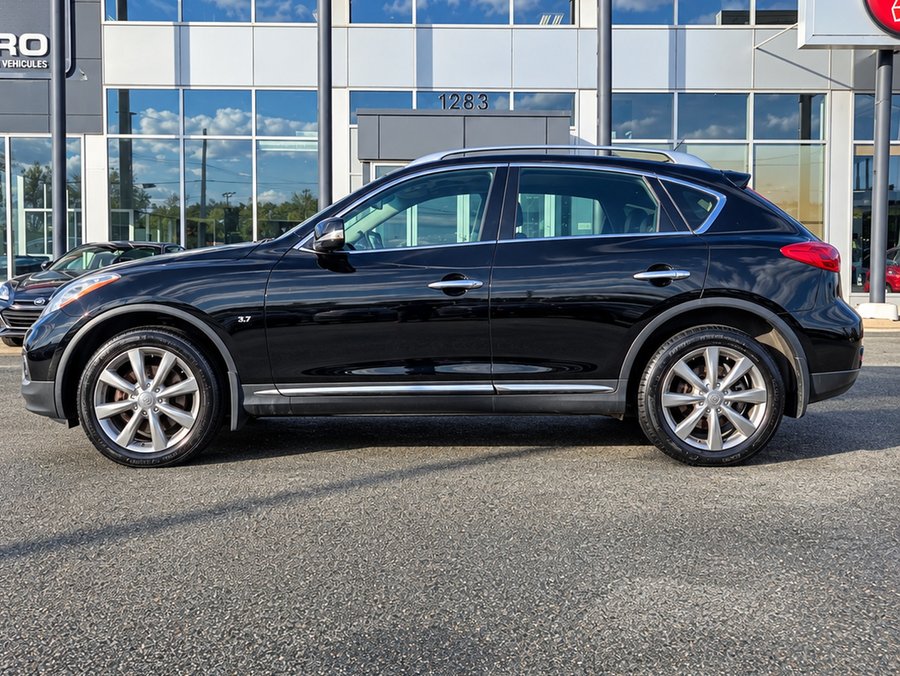 INFINITI QX50 Moteur V6 3.7L 325 chevaux + Traction intégrale 2017 Noir