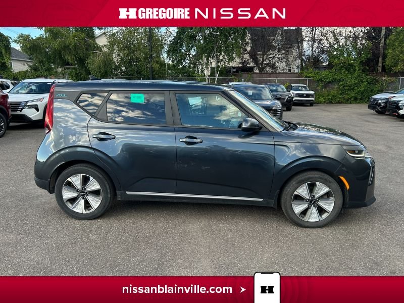 2022 Kia Soul Grey Laval - photo #15