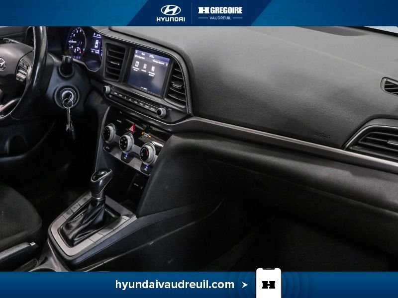 2019 Hyundai Elantra Grey Blainville - photo #31