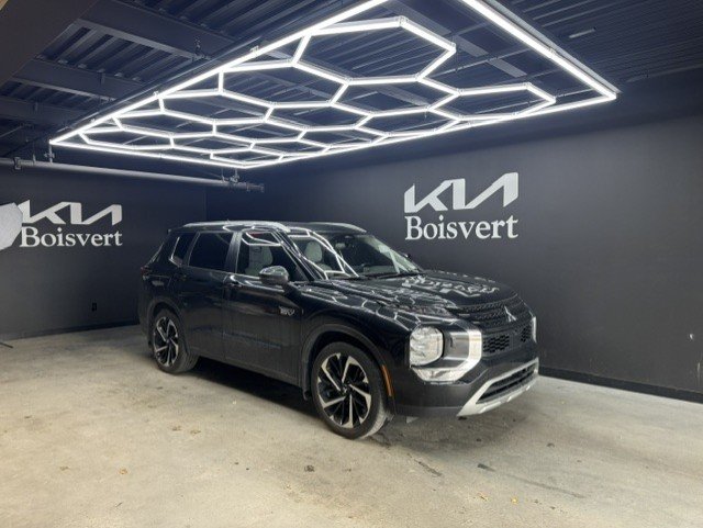 Mitsubishi Outlander PHEV 2023 Noir Blainville - photo #0