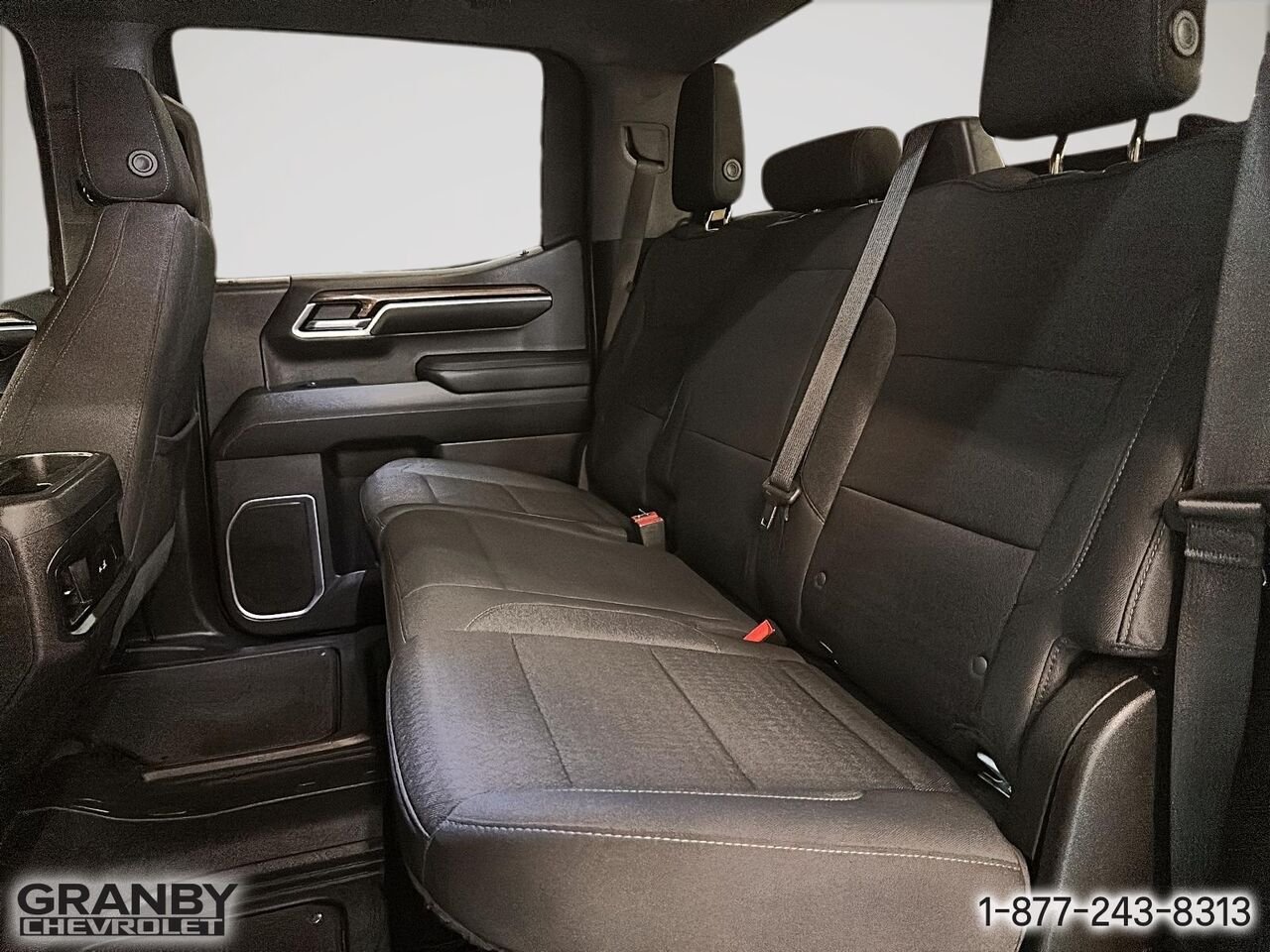 Chevrolet Silverado 1500 RST crewcab diesel boite 6.6 | G3547 2022 Blanc Granby - photo #11