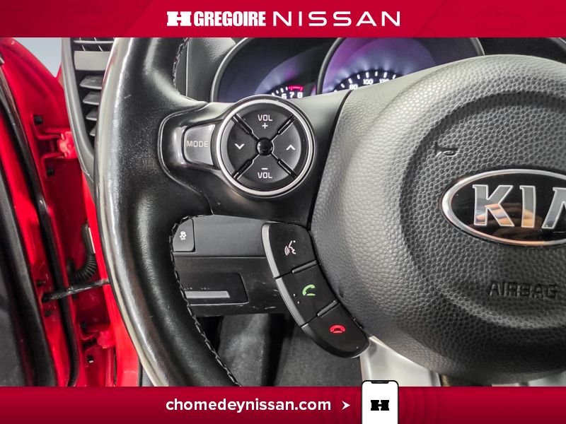 2019 Kia Soul Red Laval - photo #16