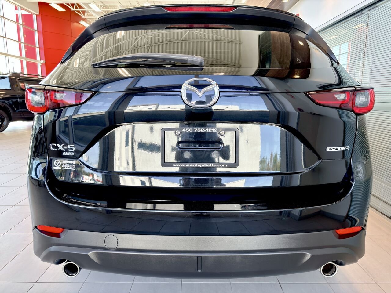 Mazda CX-5 2023 Noir Notre-Dame-des-Prairies - photo #9