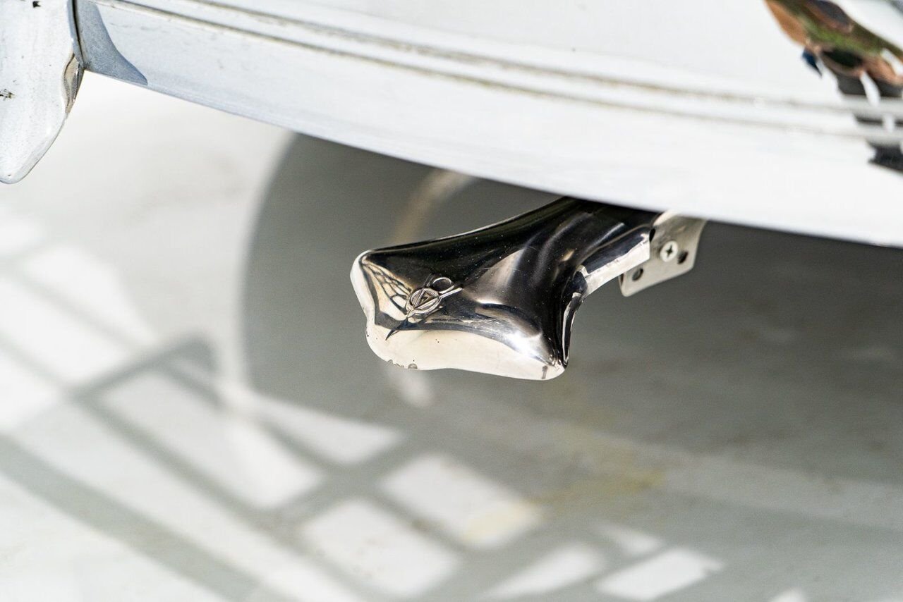 Ford Model 48 Phaeton PRIX EN USD | Beautifully presented in original condition 1936 Vert Montréal - photo #47
