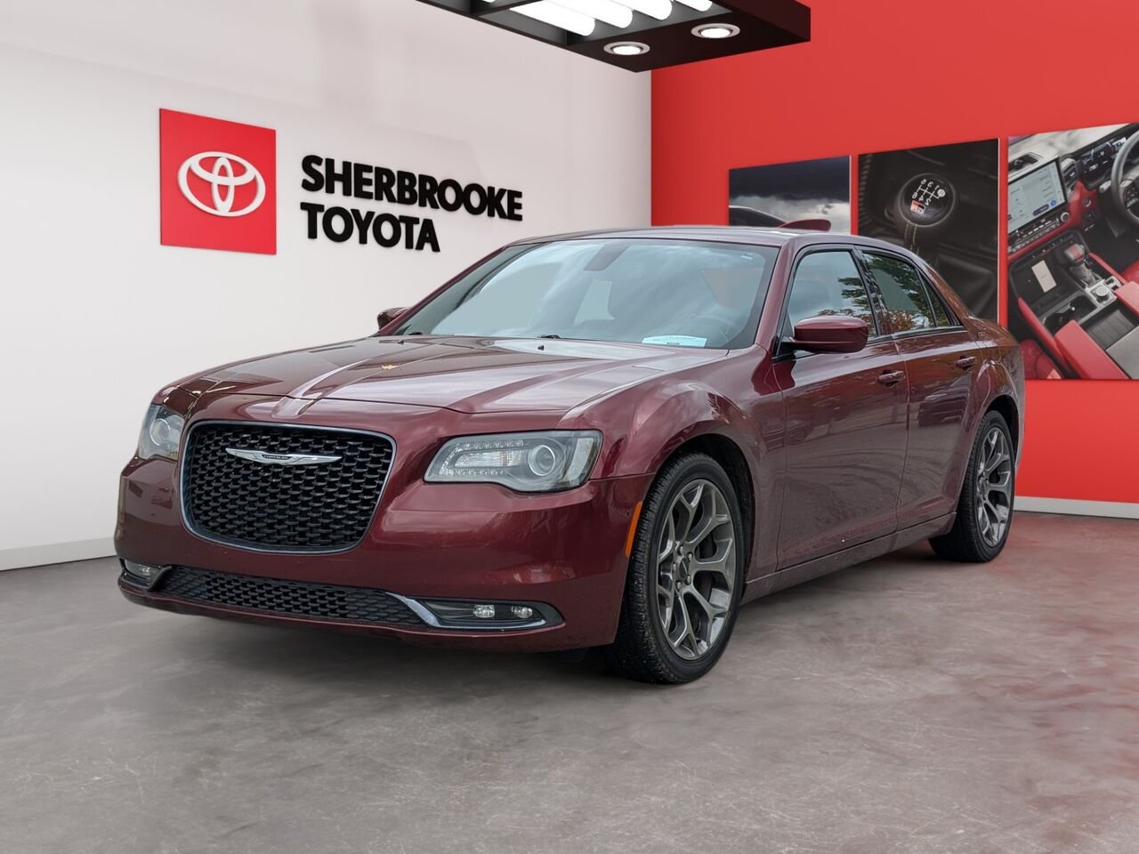 2018 Chrysler 300 2C3CCABGXJH264249 Red Sherbrooke - photo #0