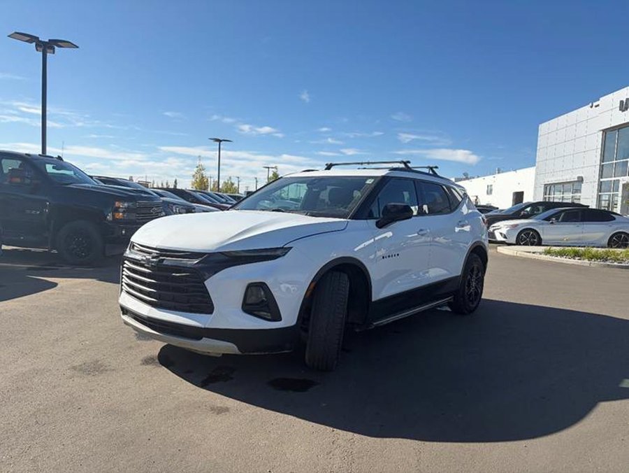2022 Chevrolet Blazer 2LT Midnight Edition AWD 3.6L | Heated Bucket Seats White