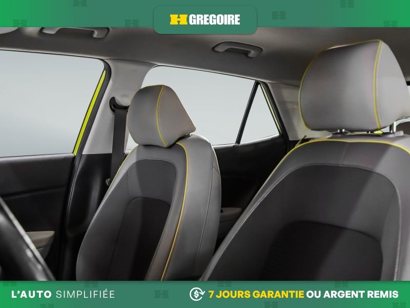 2020 Hyundai Venue Green Saint-Eustache - photo #10