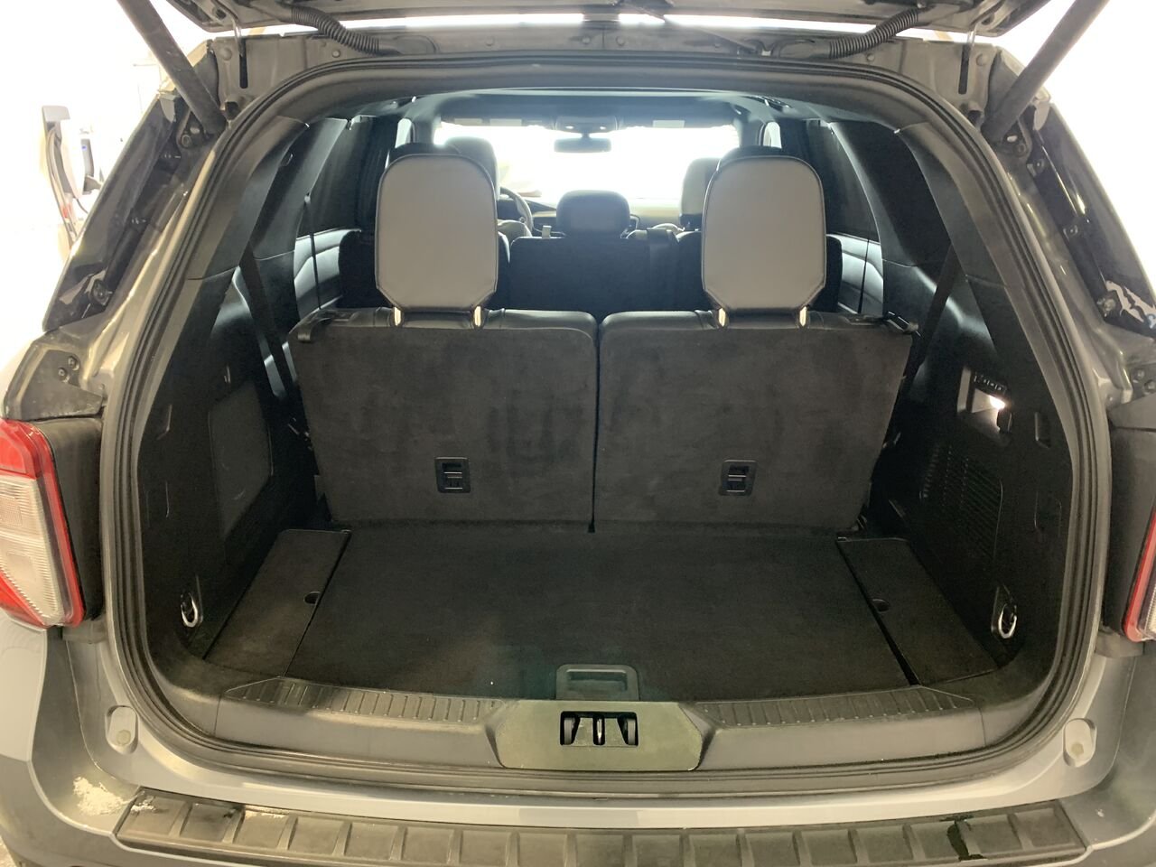 2024 Ford Explorer ST EXPLORER ST 4WD Grey Châteauguay - photo #10