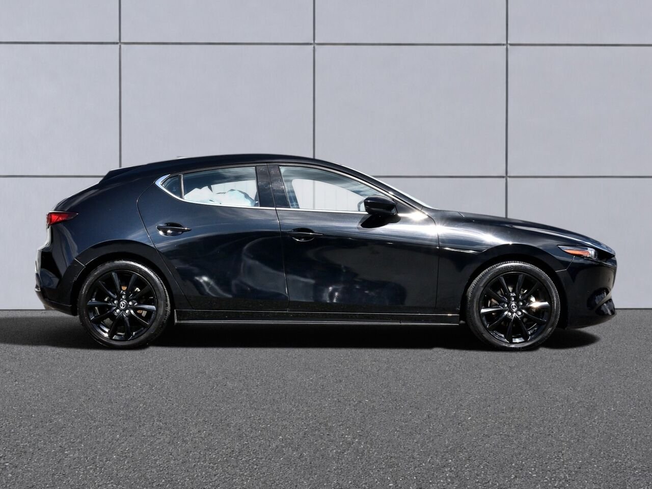 Mazda Mazda3 Sport AWD 8 PNEUS INCLUS GT 2022 Noir Saint-Hyacinthe - photo #5