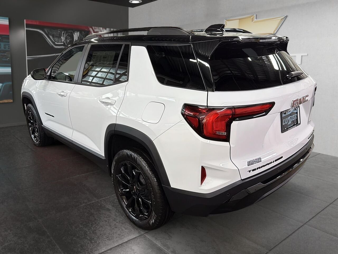 GMC Terrain ÉLÉVATION TI 2027 BLANC SOMMET Saint-Hyacinthe - photo #3