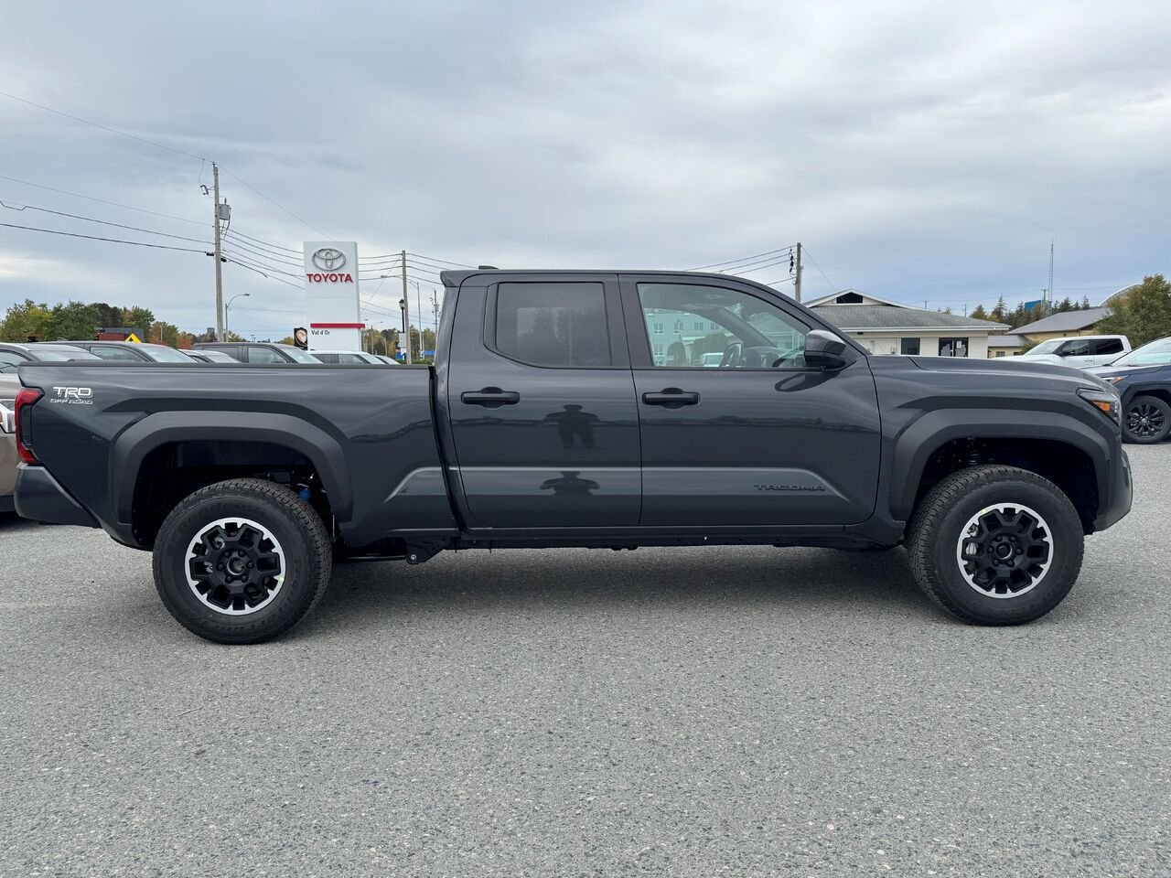 2026 Toyota Tacoma Double Cab 4x4 BA emp. court Grey Val-d'Or - photo #1