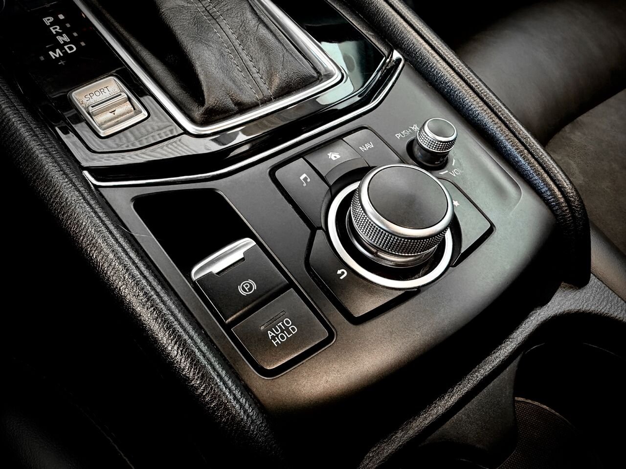 2020 Mazda CX-5 Silver Notre-Dame-des-Prairies - photo #28