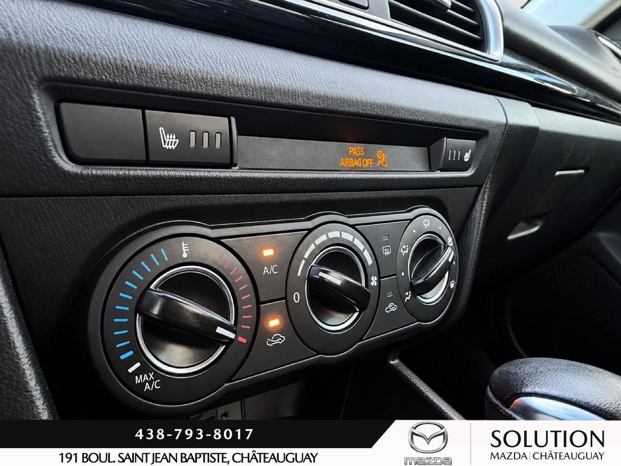 Mazda 3 SPORT AUTOMATIQUE / BLUETOOTH / SIEGES ET VOLANT CHAUFFANTS 2016 Blanc Châteauguay - photo #9