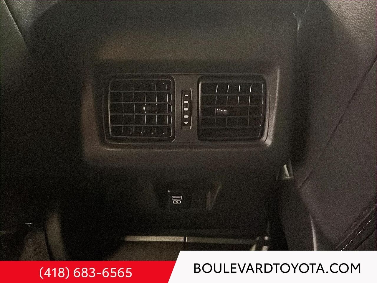2026 TOYOTA CAMRY 100478A-37 | SE Grey Québec - photo #18