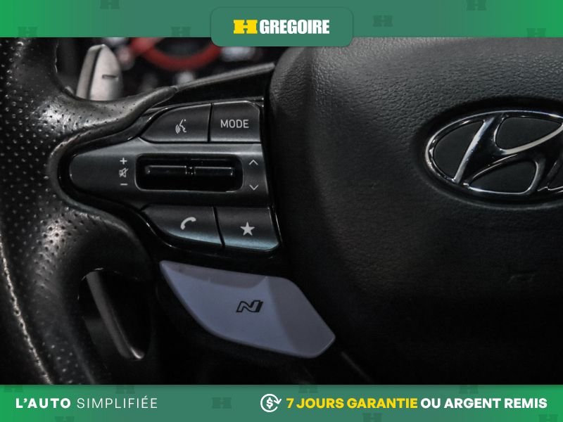 2023 Hyundai Kona White Blainville - photo #18