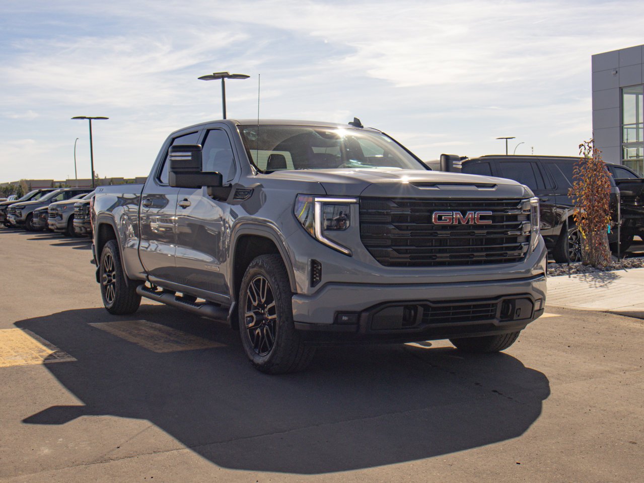 2024 GMC Sierra 1500 4WD Crew Cab 147 Elevation Grey Sherwood Park - photo #13