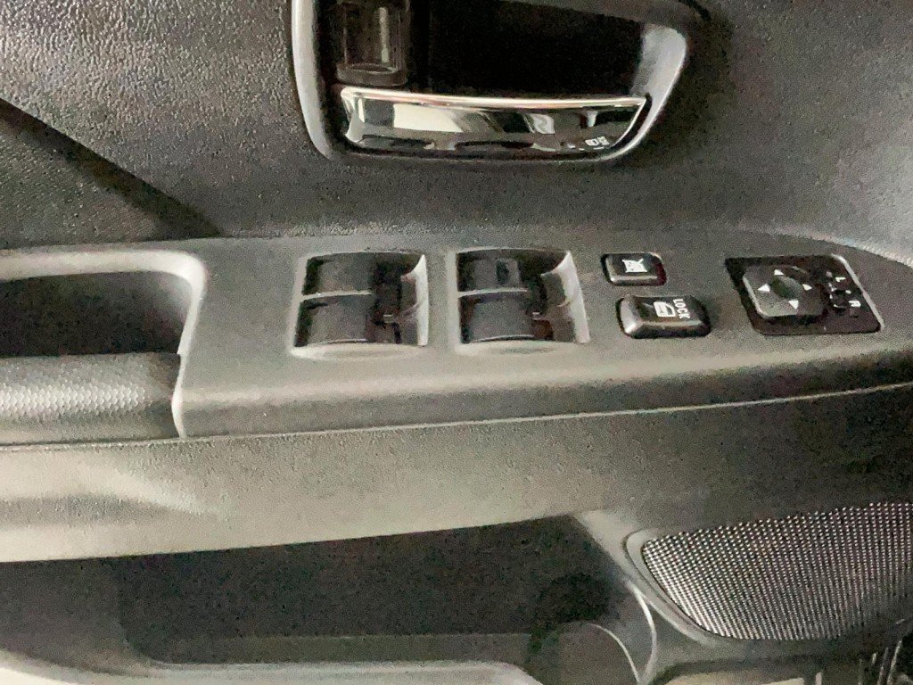 2023 Mitsubishi RVR Black Mont-Laurier - photo #10