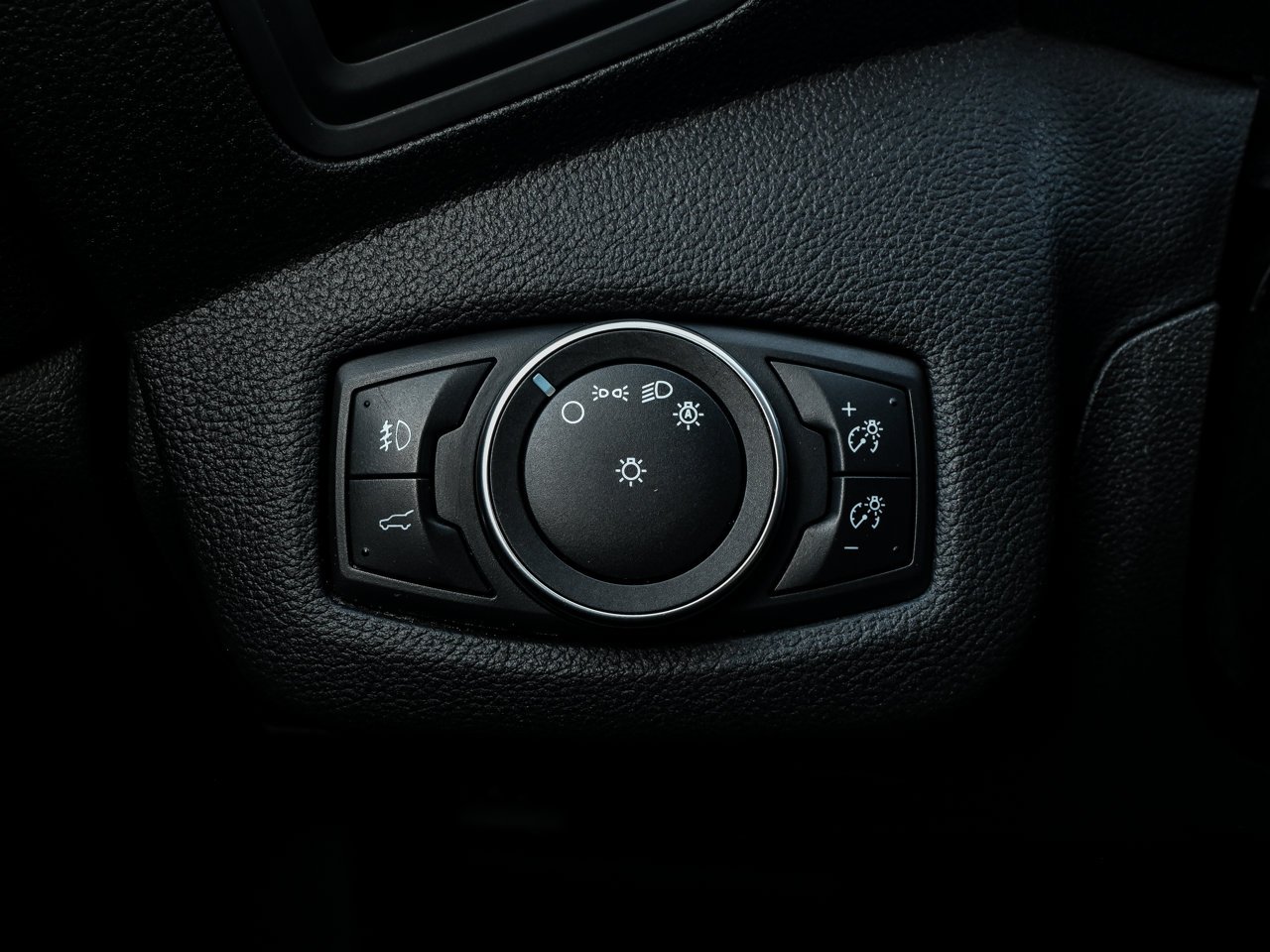 2019 Ford Escape SEL 4WD Blue Sherwood Park - photo #19