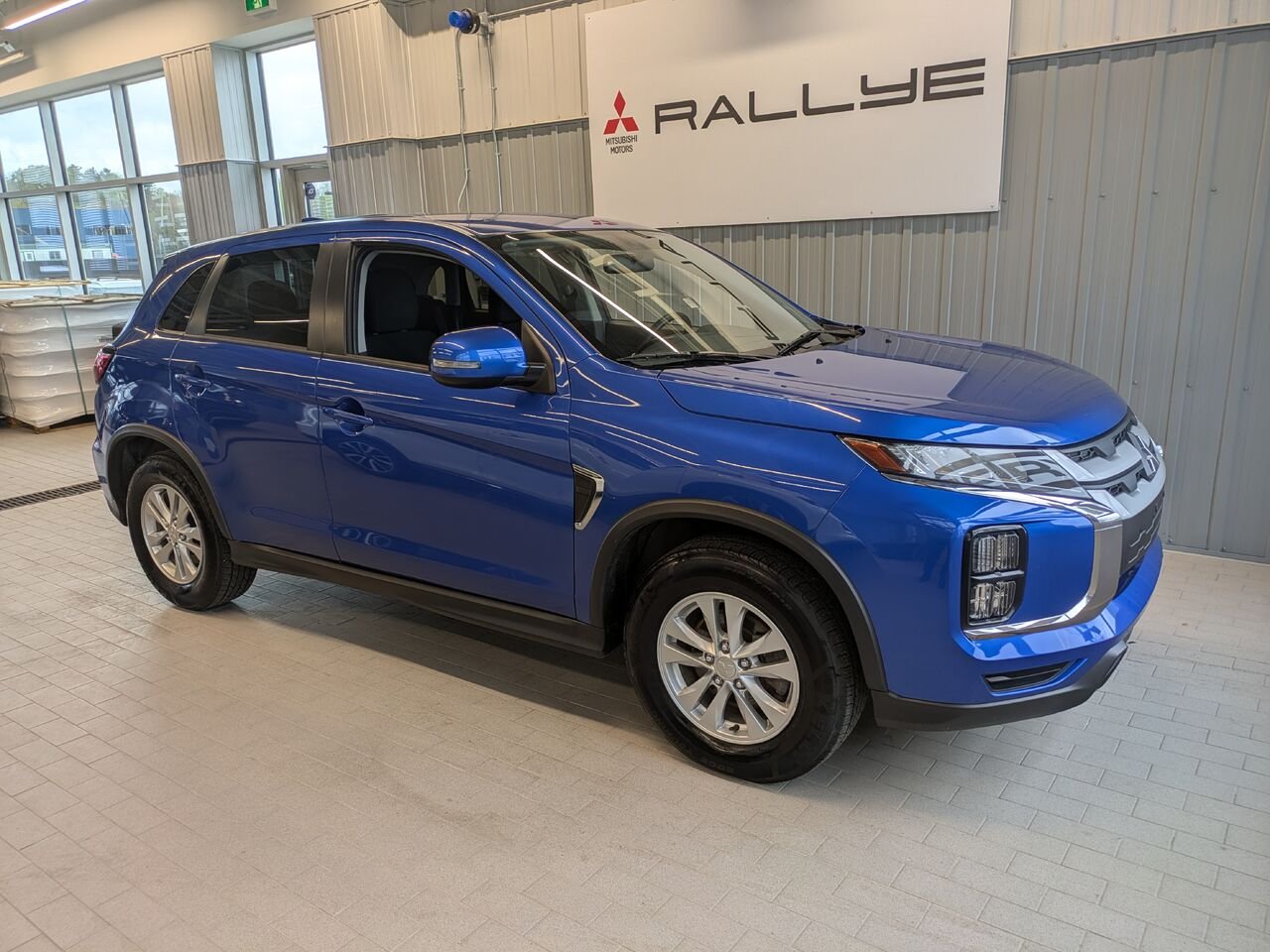 Mitsubishi RVR 2024 Bleu Gatineau - photo #0