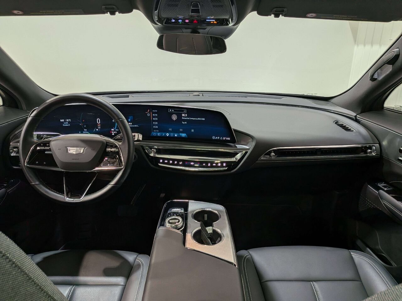 Cadillac LYRIQ 4dr Tech w/1SA 2024 Gris Val-David - photo #12